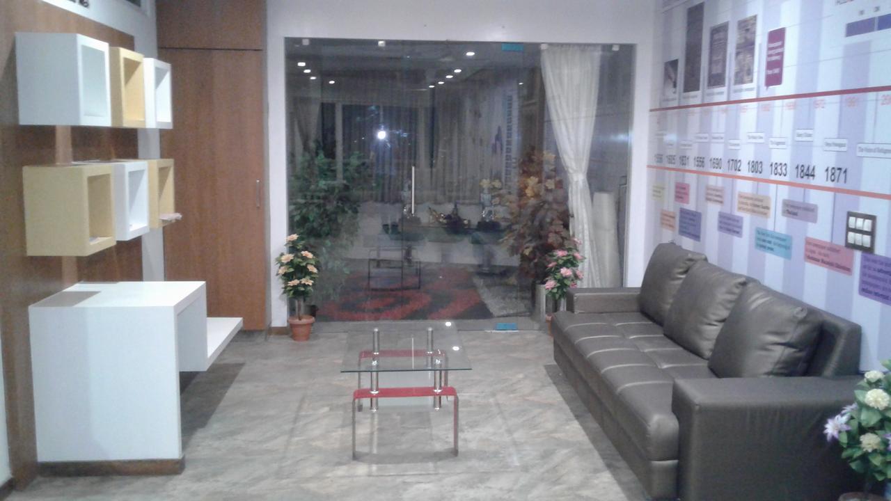 Hotel The Grand Parshwanath Sankeshvar Kültér fotó